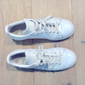 Adidas Stan Smith all white.